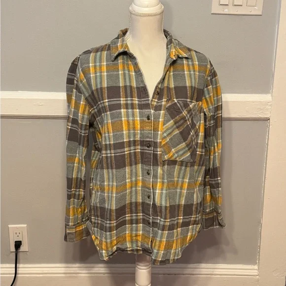 Aerie Anytime Favorite Flannel Gray Green Yellow Soft Multicolor Plaid Shirt - Picture 2 of 7